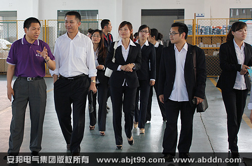 ���^늰�����a܇�g