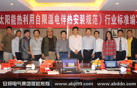 ����늚⼯�F�����L���O�B��������������c�I����Ӱ